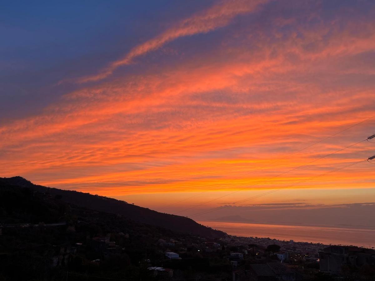 L'Angolo Di Campagna Piano di Sorrento Bagian luar foto